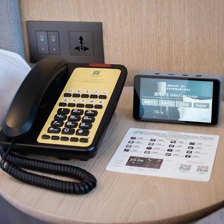 Golden Tulip Fab Hotel New Taipei Tamsui Bagian luar foto