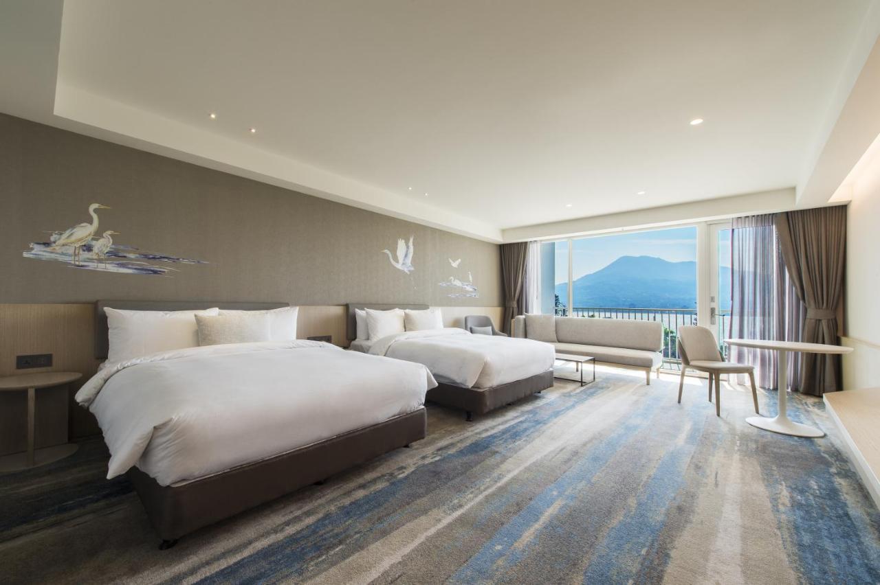 Golden Tulip Fab Hotel New Taipei Tamsui Bagian luar foto